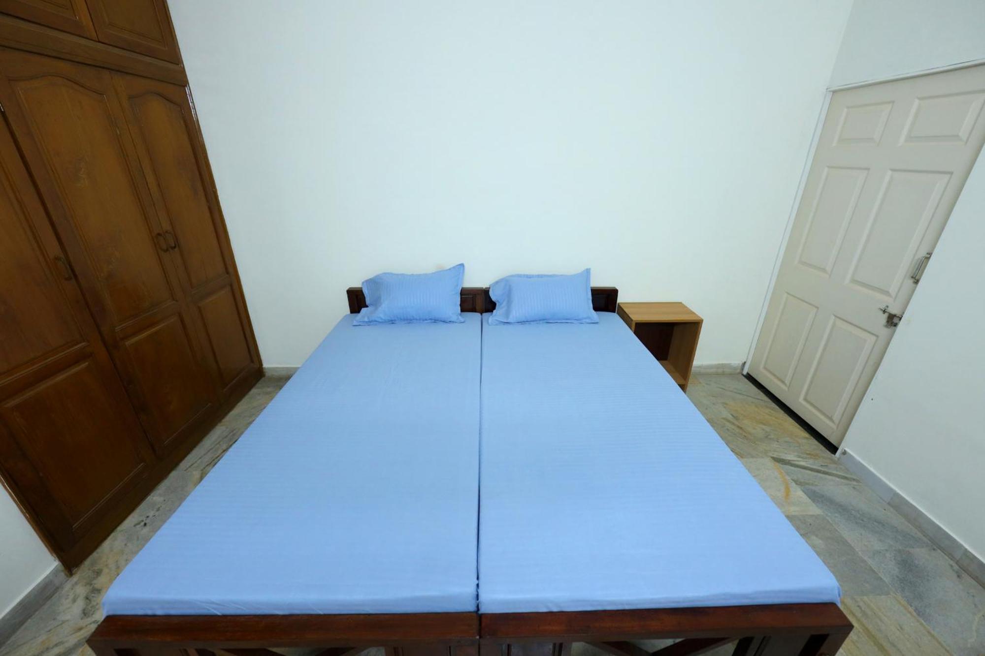 Temple View Residency Hotel Chottanikara Ngoại thất bức ảnh