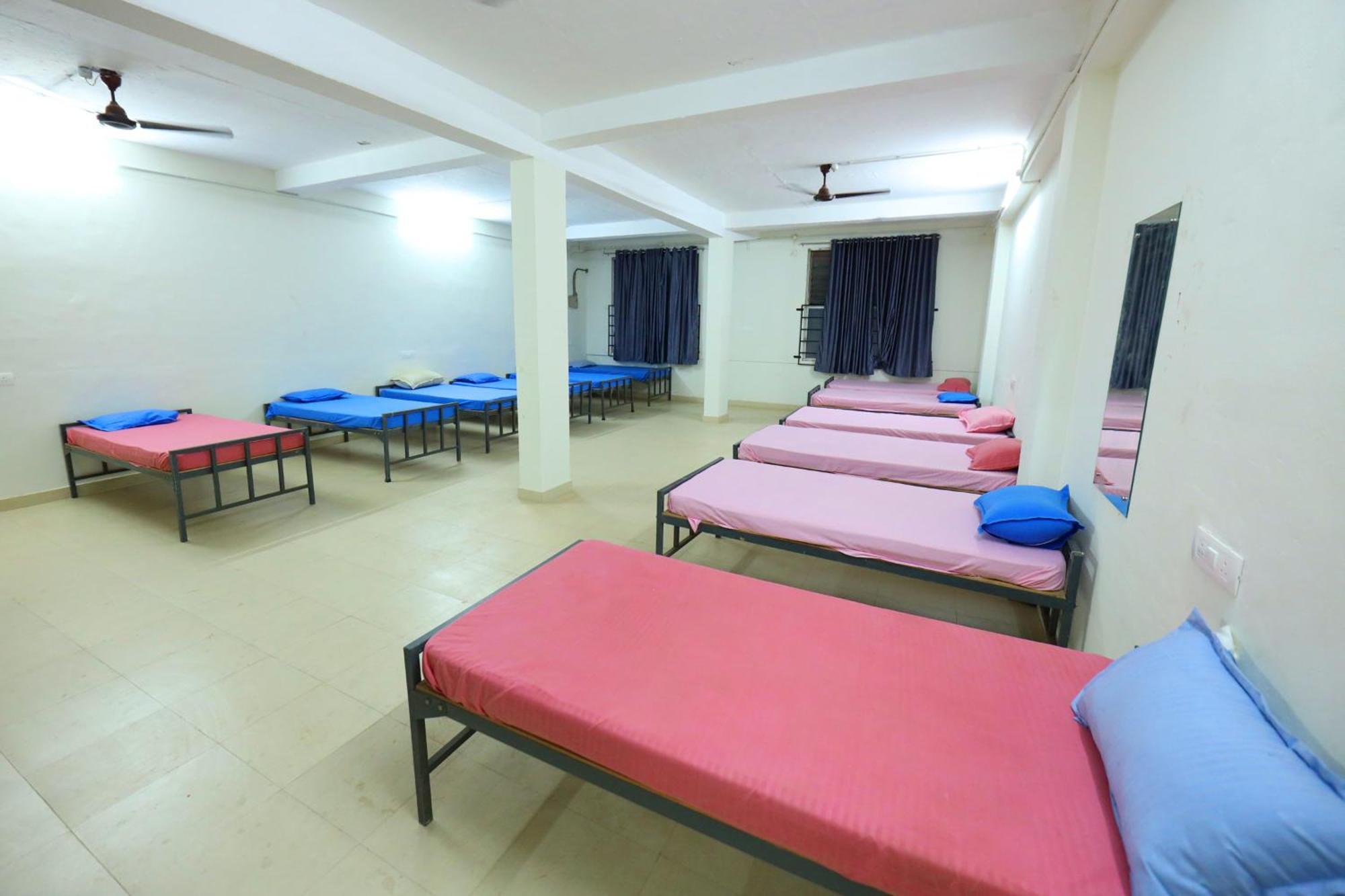 Temple View Residency Hotel Chottanikara Ngoại thất bức ảnh