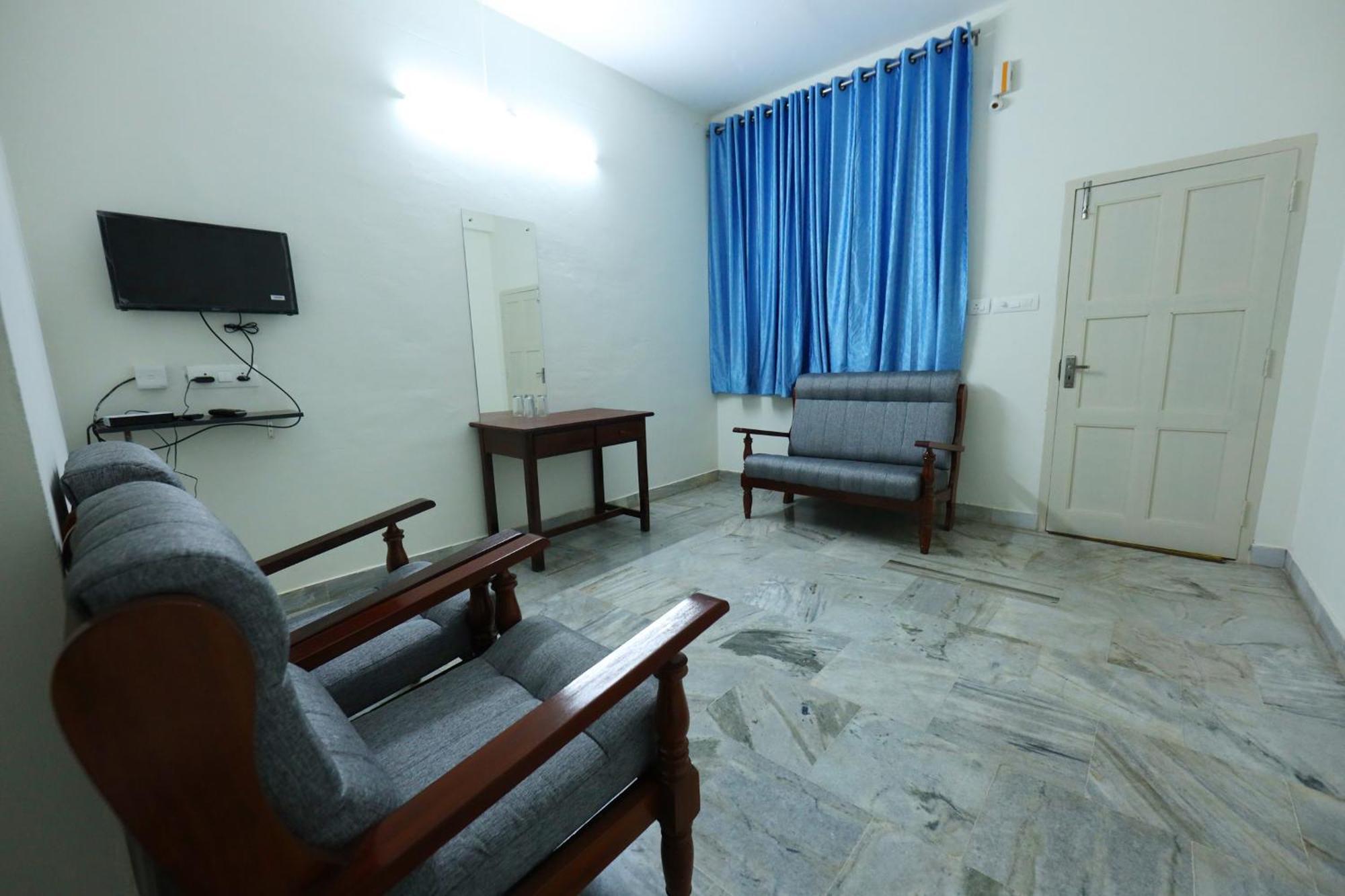 Temple View Residency Hotel Chottanikara Ngoại thất bức ảnh