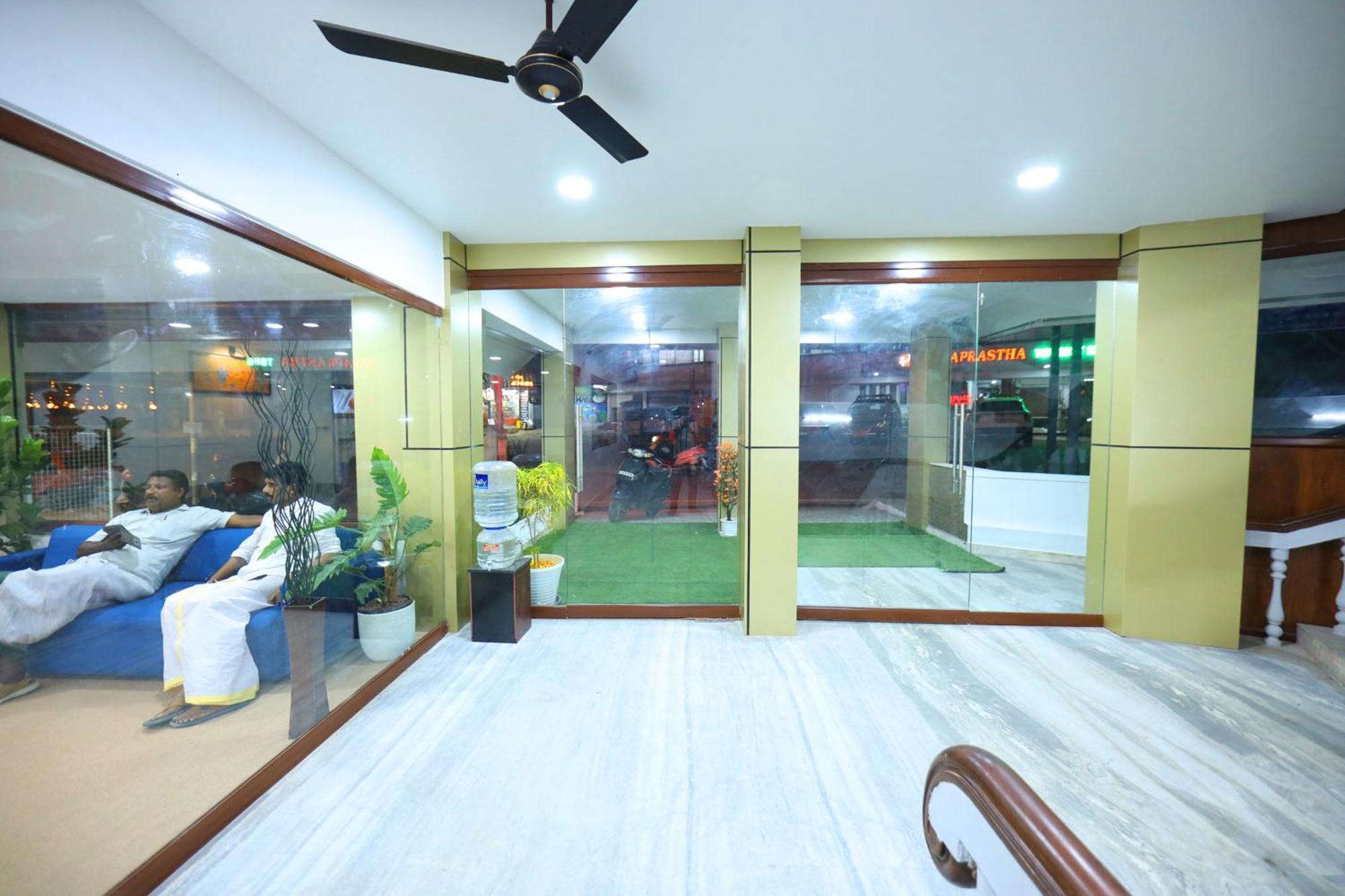 Temple View Residency Hotel Chottanikara Ngoại thất bức ảnh